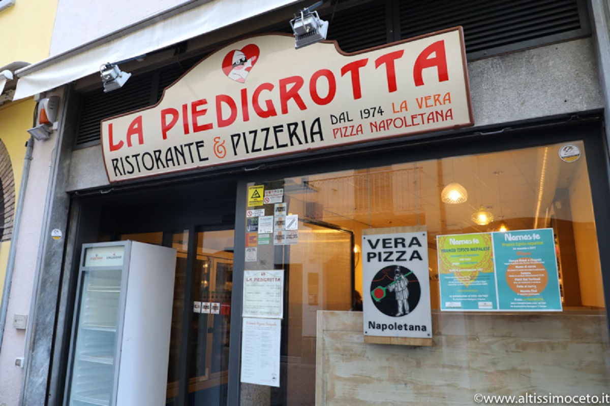 Pizzeria: Pizzeria La Piedigrotta 