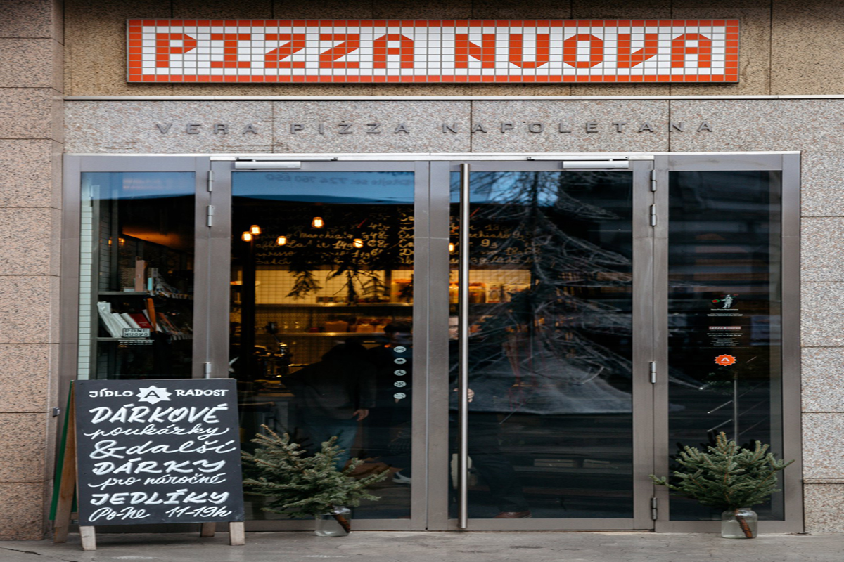 Pizzeria: Ambiente Pizza Nuova 