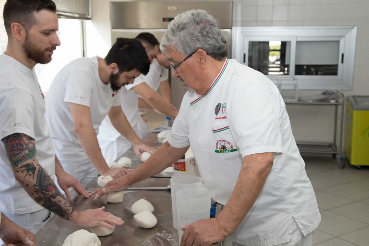 AVPN - Corso Verace di pizza senza glutine