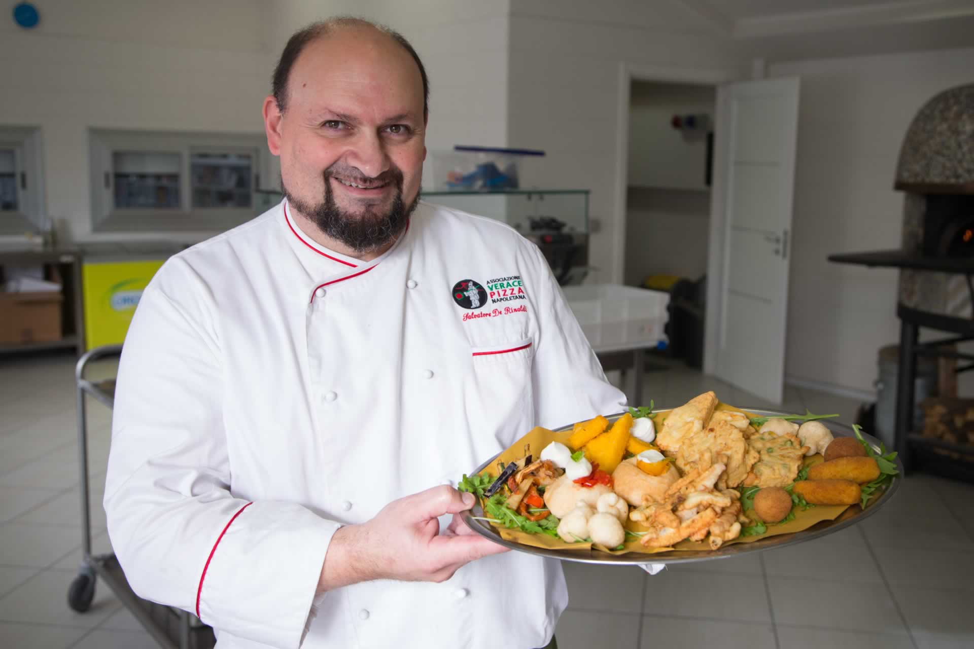 AVPN - Course of deep-fried neapolitan food