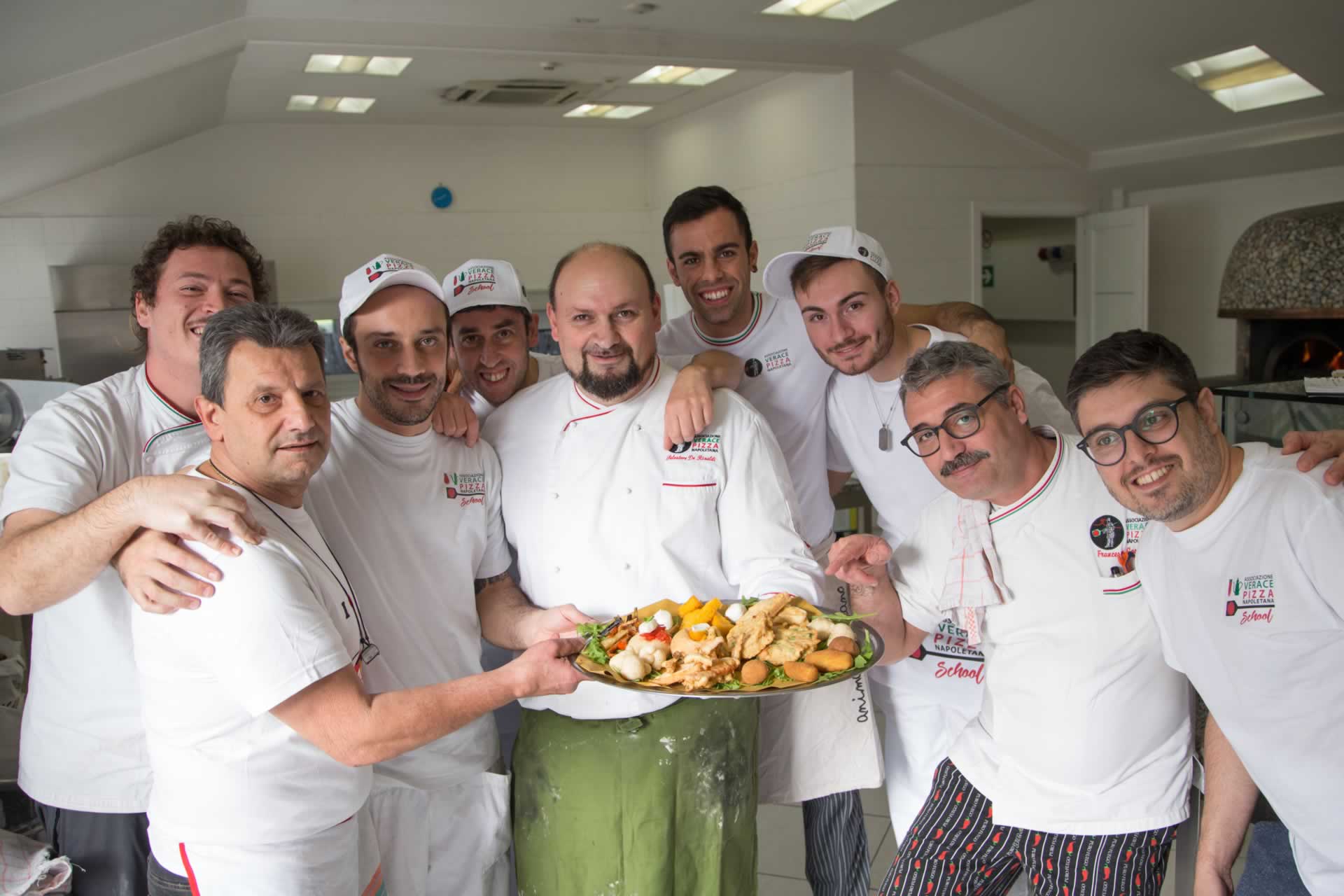 AVPN - Course of deep-fried neapolitan food