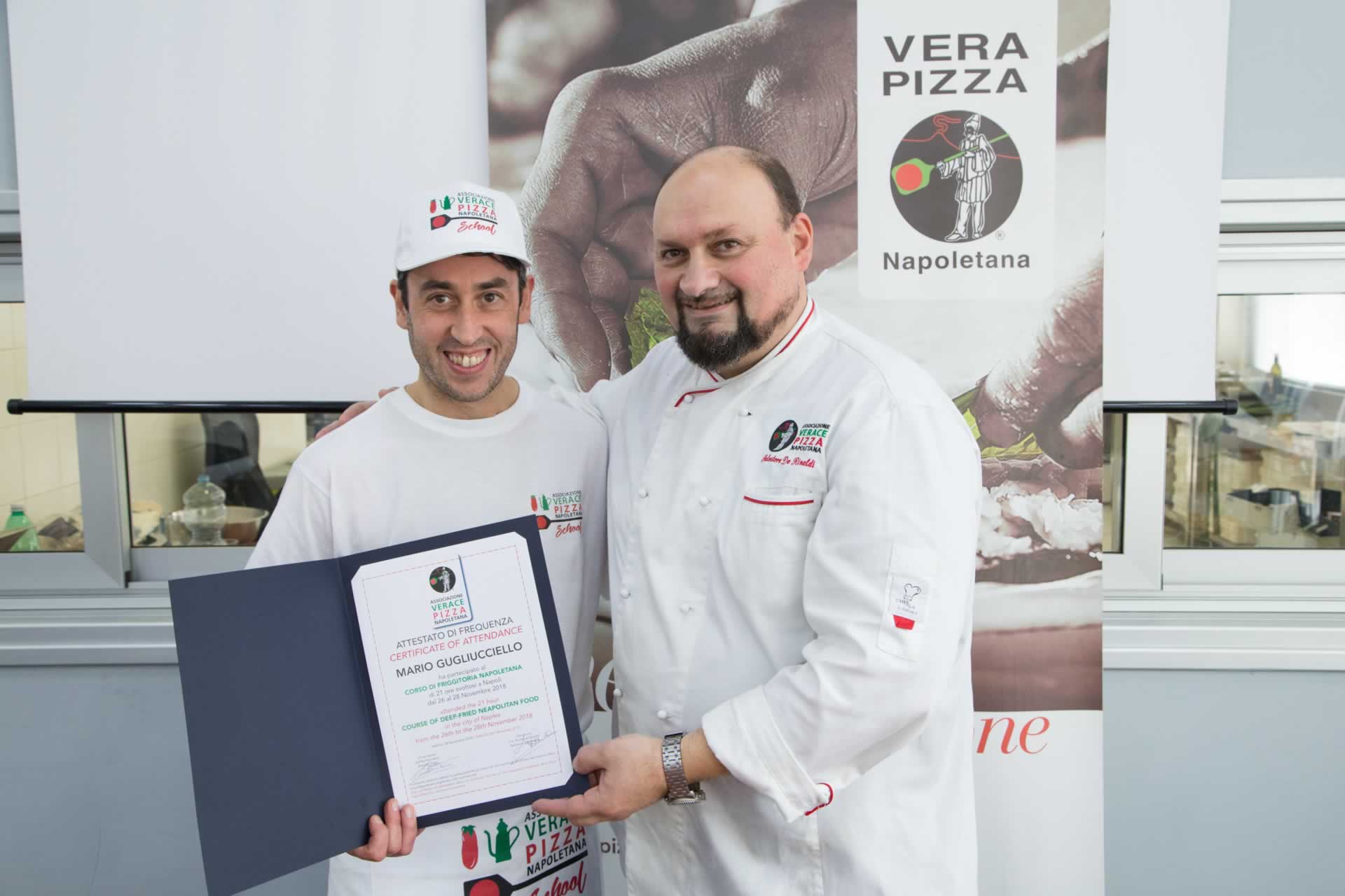 AVPN - Course of deep-fried neapolitan food