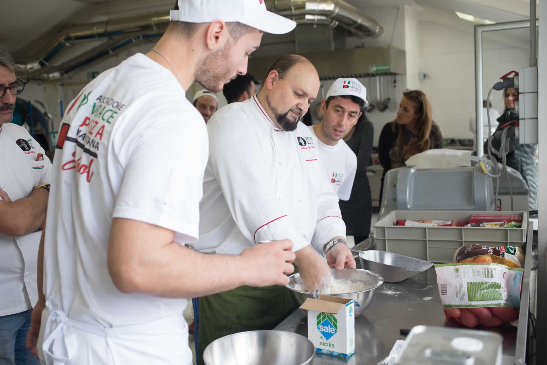 AVPN - Course of deep-fried neapolitan food