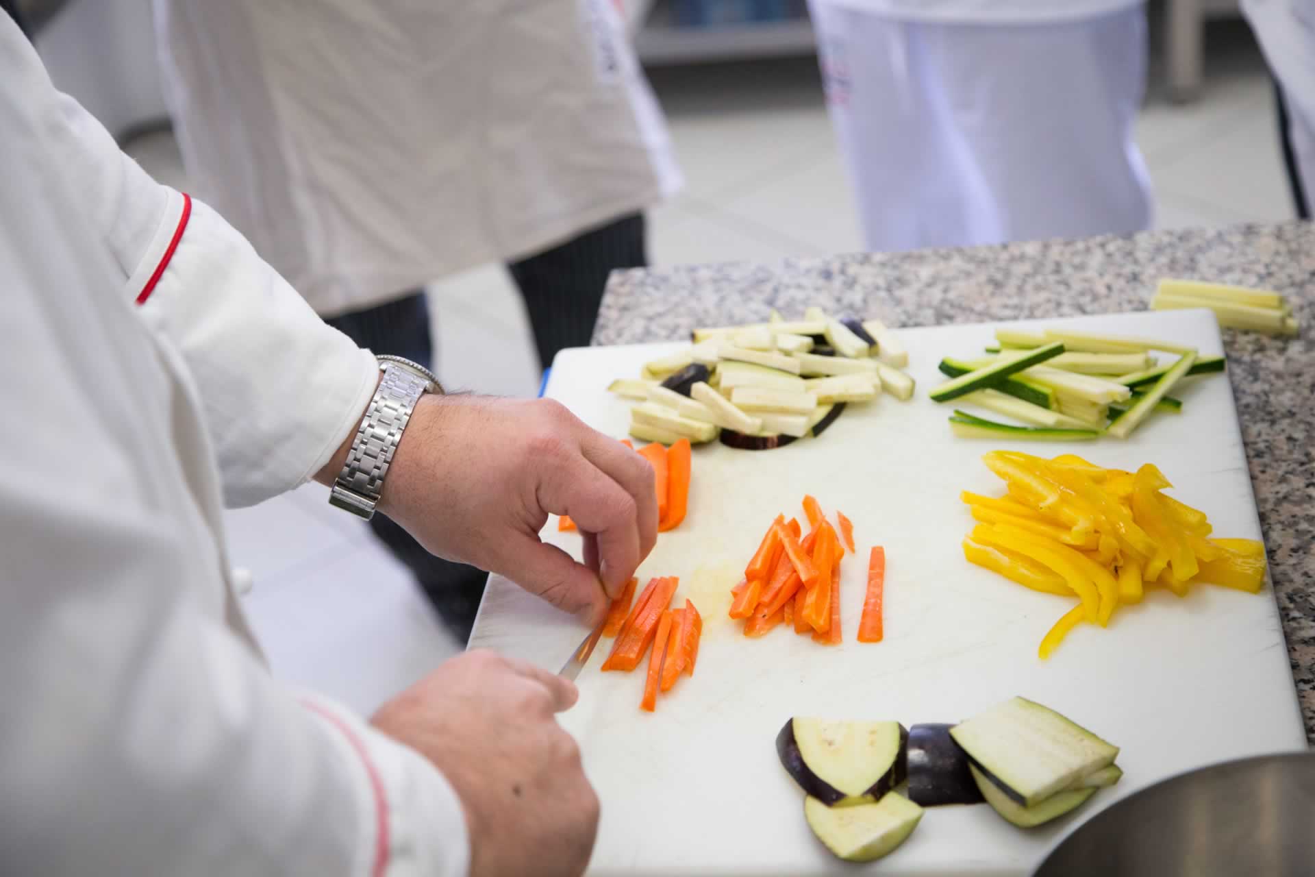 AVPN - Course of deep-fried neapolitan food