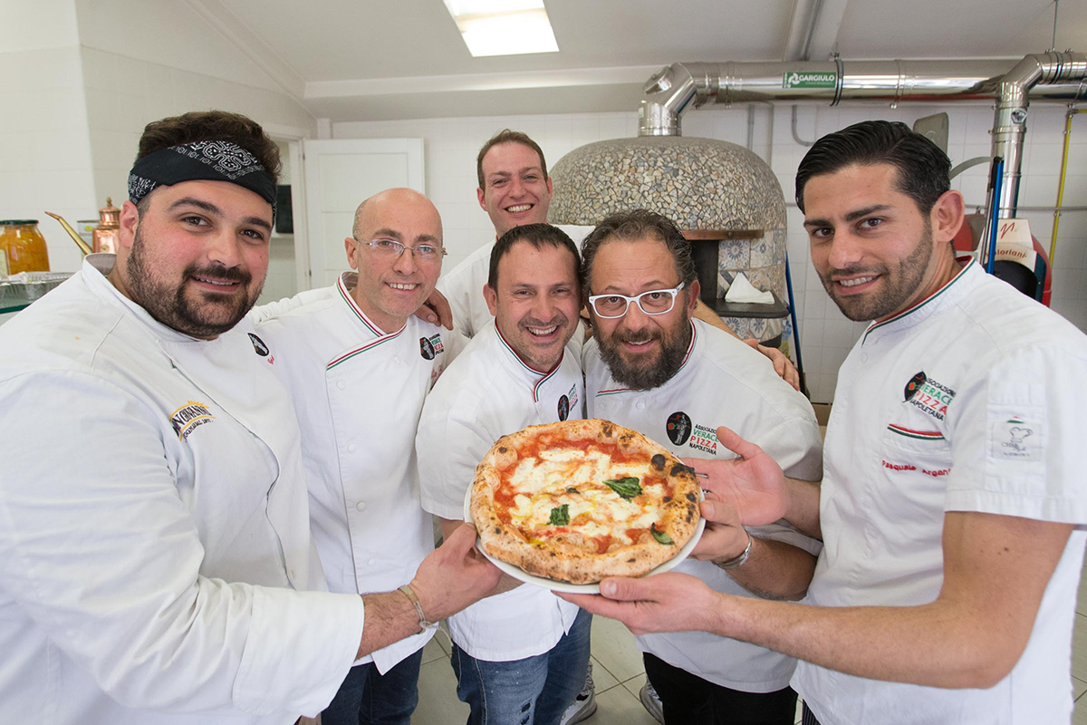 AVPN lancia i "Percorsi Veraci" le nuove Masterclass sulla Vera Pizza Napoletana