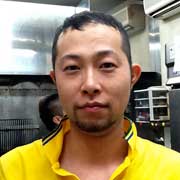 Pizzaiolo associato: Mitsutaka Suzukawa 