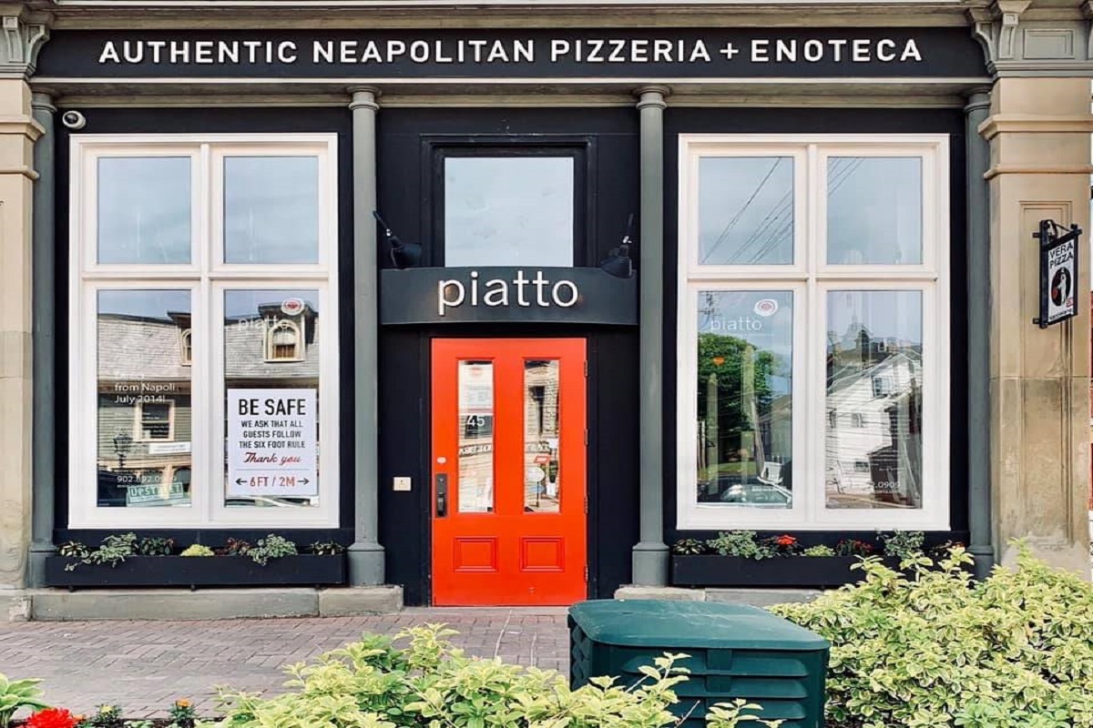 Pizzeria: Piatto Pizzeria + Enoteca (Charlottetown) 