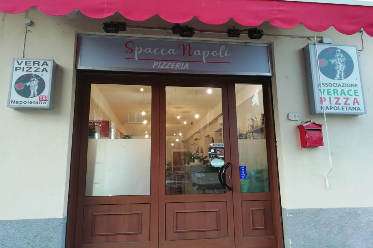 Pizzeria: SpaccaNapoli 