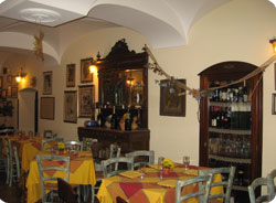 Pizzeria: Antica Osteria La Fescina 