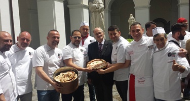 Pizza in prima fila per difendere la Dieta Mediterranea dell'Unesco