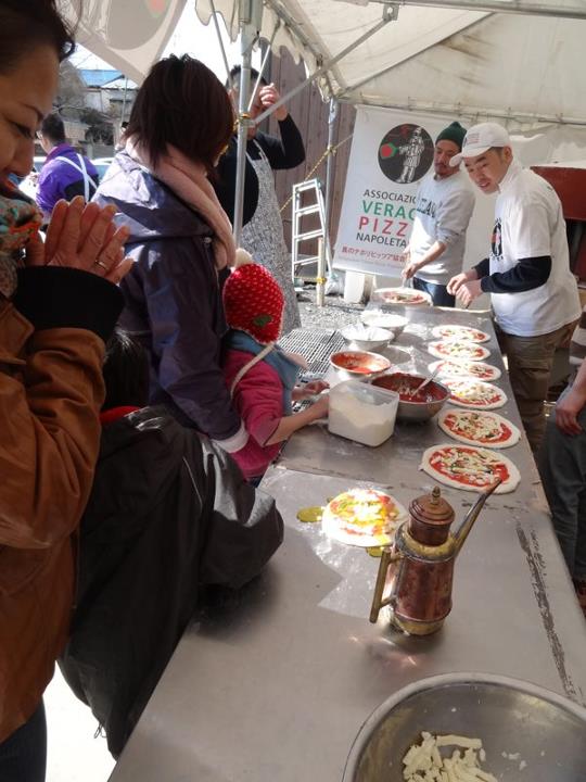 Una pizza per i bambini di Tohoku 2012